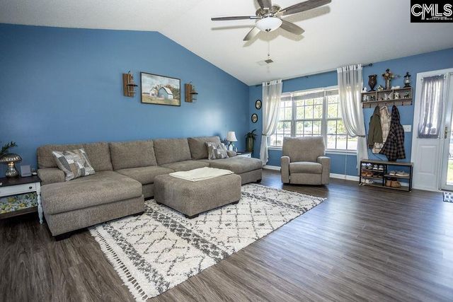 330 Oakpointe Lane, Lexington, SC 29072