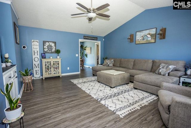 330 Oakpointe Lane, Lexington, SC 29072