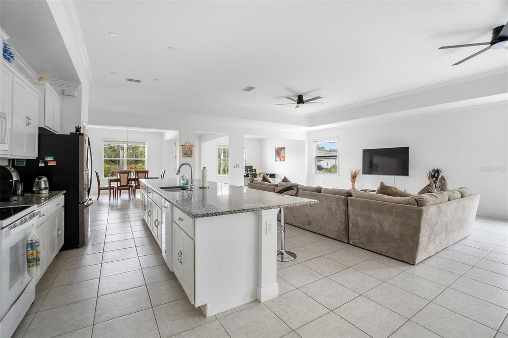 Image 10 of property listing at 16357 HILLSBOROUGH BOULEVARD, Port Charlotte, FL 33954