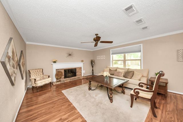 8403 Hot Springs Drive, Houston, TX 77095