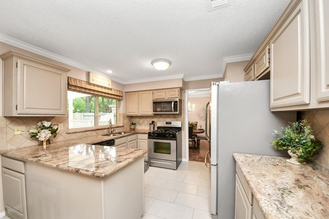 8403 Hot Springs Drive, Houston, TX 77095