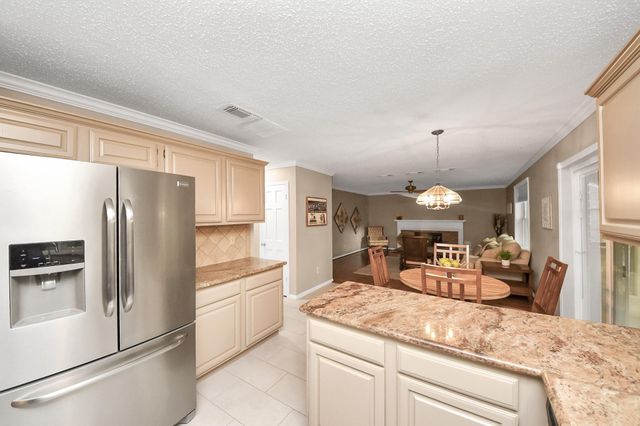 8403 Hot Springs Drive, Houston, TX 77095