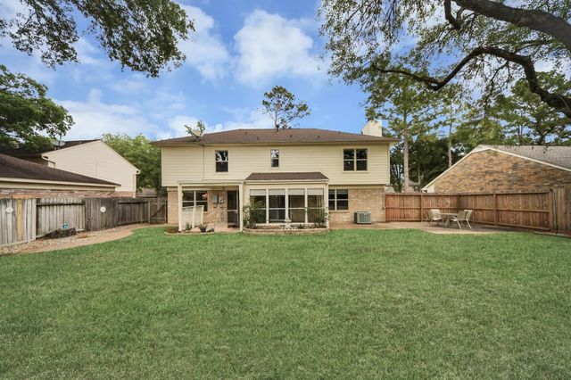 8403 Hot Springs Drive, Houston, TX 77095