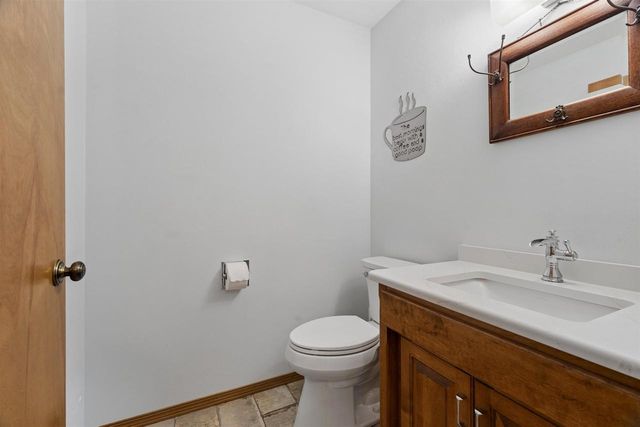 1337 ORCHARD COURT, Neenah, WI 54956