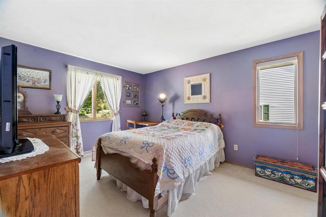 1337 ORCHARD COURT, Neenah, WI 54956