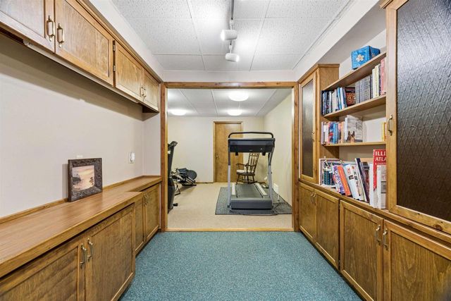 1337 ORCHARD COURT, Neenah, WI 54956