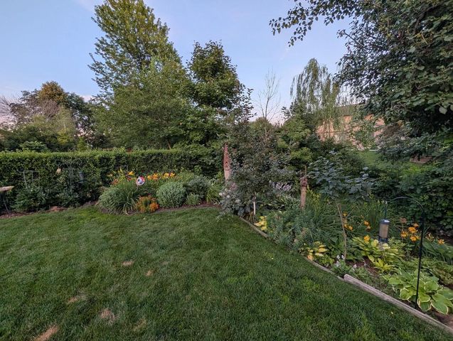 1337 ORCHARD COURT, Neenah, WI 54956
