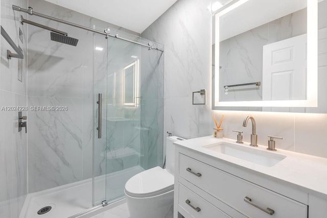 6256 Lansdowne Circle, Boynton Beach, FL 33472