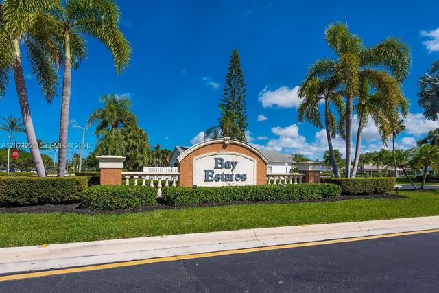 6256 Lansdowne Circle, Boynton Beach, FL 33472