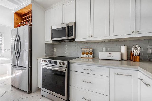 6256 Lansdowne Circle, Boynton Beach, FL 33472