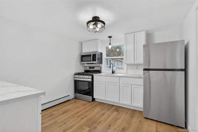 193 Schutt Road, Middletown, NY 10940