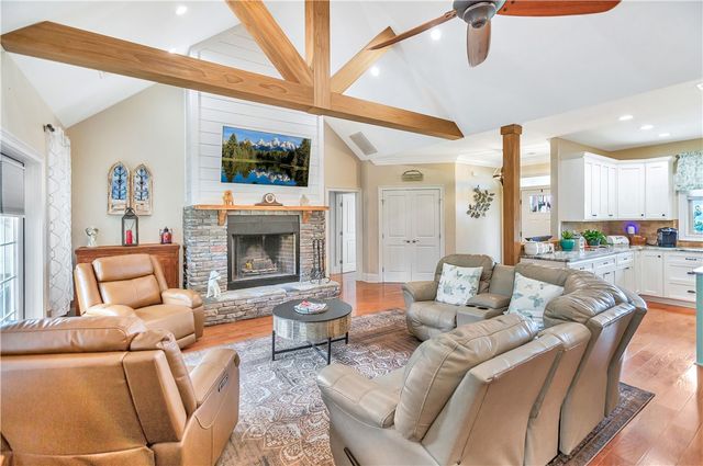 1204 Cherokee Road, Townville, SC 29689