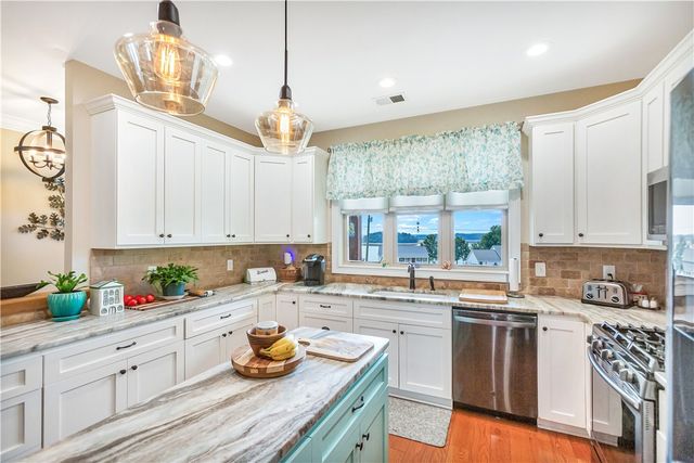 1204 Cherokee Road, Townville, SC 29689