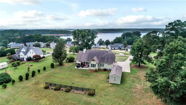 1204 Cherokee Road, Townville, SC 29689