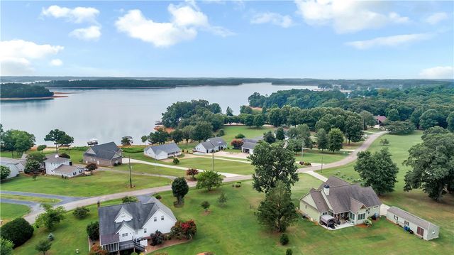 1204 Cherokee Road, Townville, SC 29689