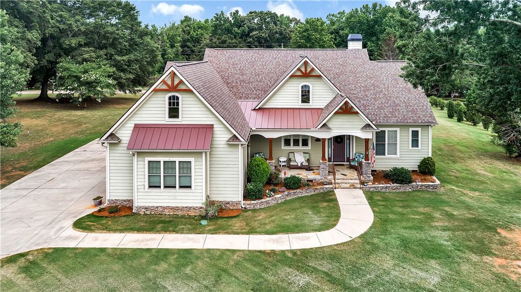1204 Cherokee Road, Townville, SC 29689