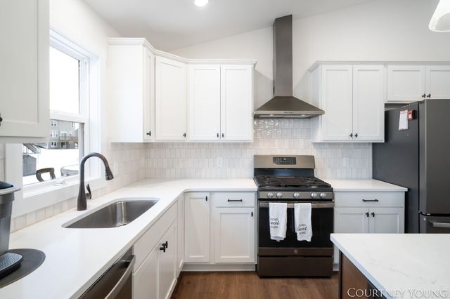 6695 Maria Drive, Hudsonville, MI 49426