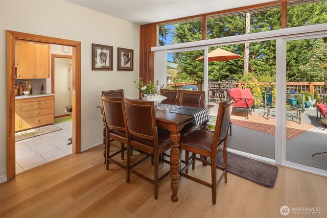 1015 Fir Park Lane, Fircrest, WA 98466