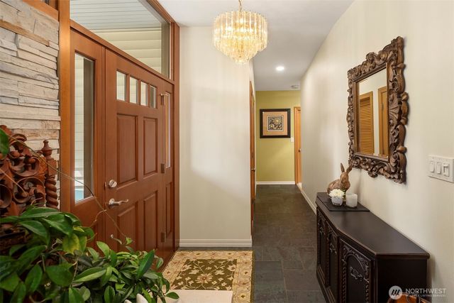 1015 Fir Park Lane, Fircrest, WA 98466