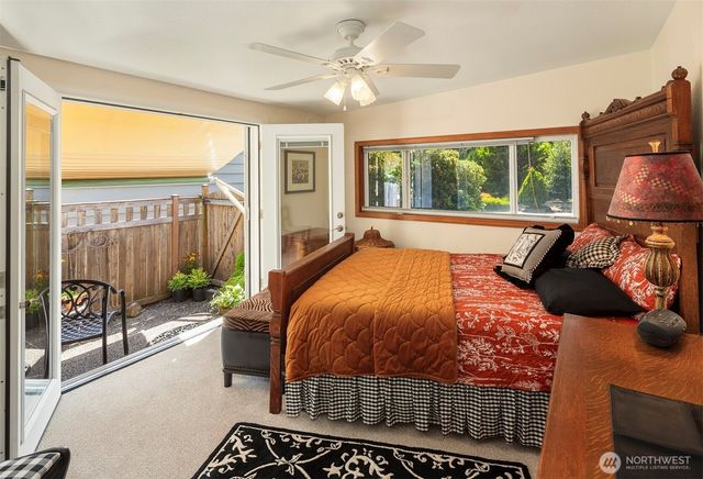 1015 Fir Park Lane, Fircrest, WA 98466