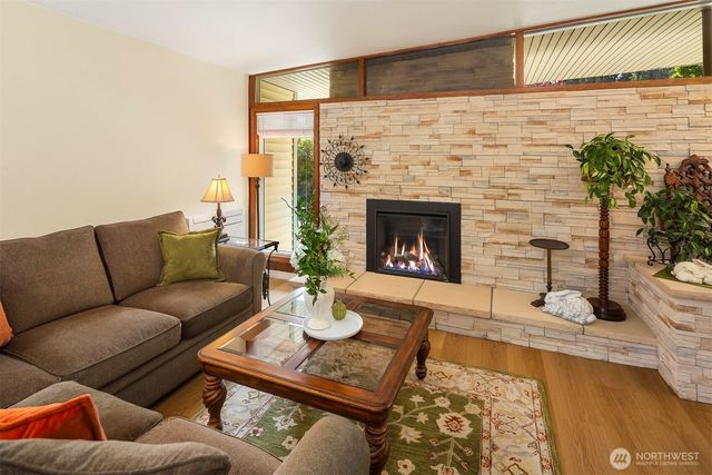 1015 Fir Park Lane, Fircrest, WA 98466