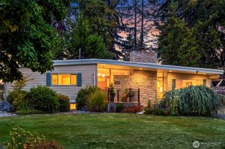 1015 Fir Park Lane, Fircrest, WA 98466