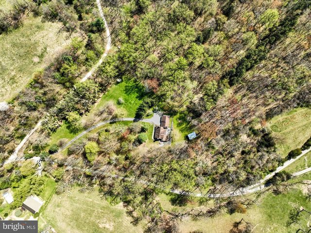 271 SUMMIT DRIVE, Abbottstown, PA 17301