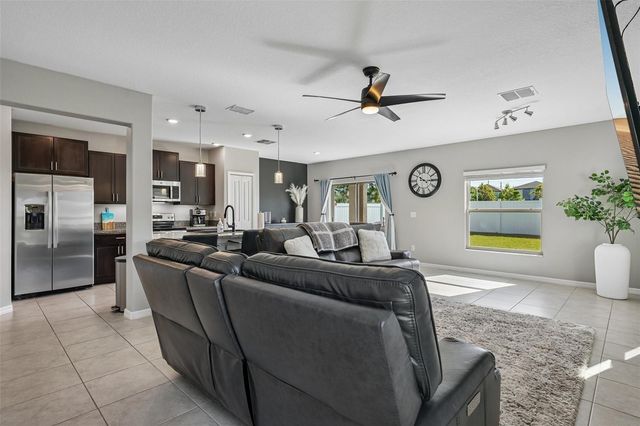 4714 RON EDDIE PLACE, Tampa, FL 33619