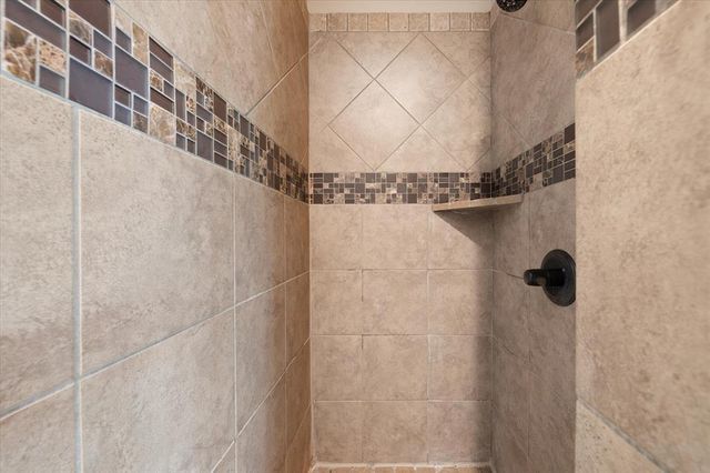 840 Sea Biscuit Drive, Edmond, OK 73025