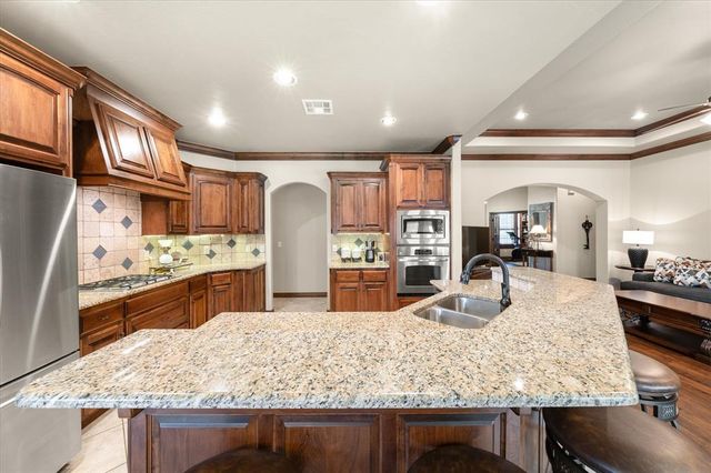 840 Sea Biscuit Drive, Edmond, OK 73025