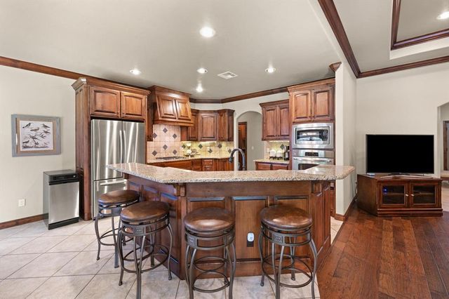 840 Sea Biscuit Drive, Edmond, OK 73025