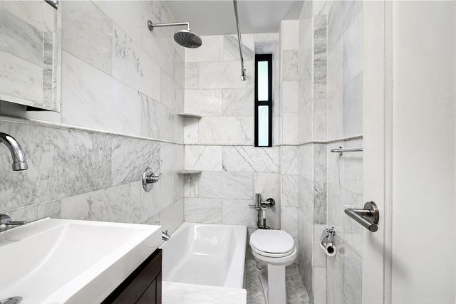 350 E 77TH Street 2AB, New York City, NY 10075