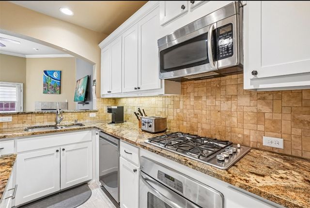 6118 Shoal Creek Trail, Garland, TX 75044