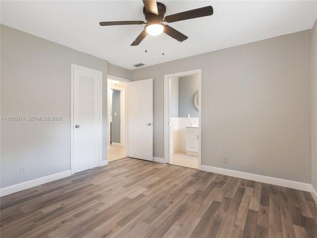 4938 NW 48th Ave, Tamarac, FL 33319