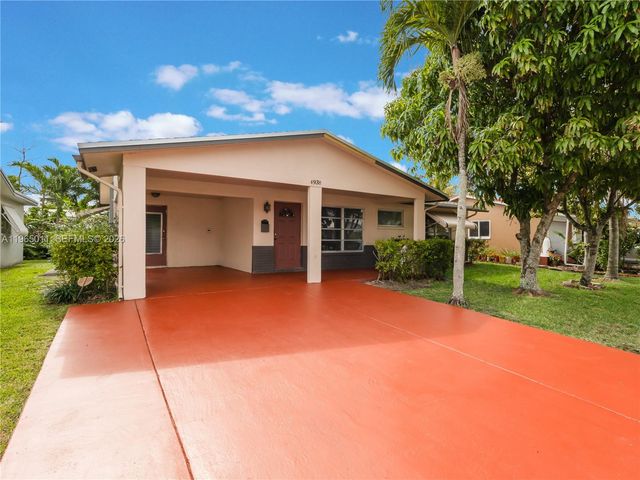4938 NW 48th Ave, Tamarac, FL 33319