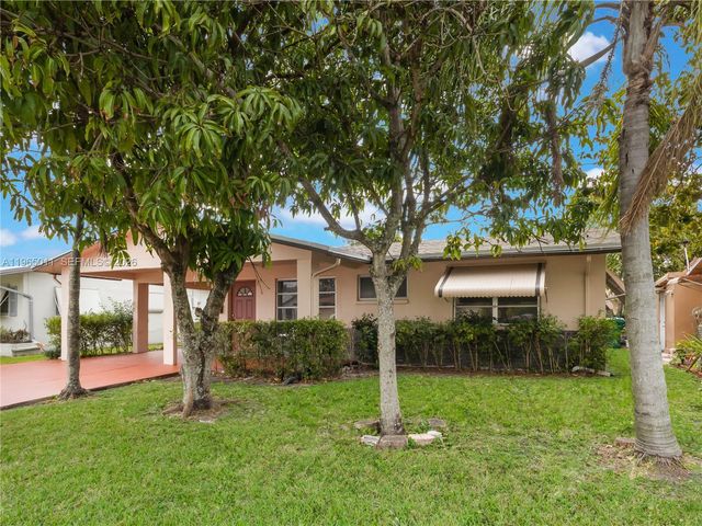 4938 NW 48th Ave, Tamarac, FL 33319