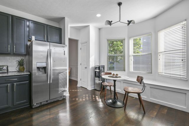 512 Apple Valley Circle, Delaware, OH 43015