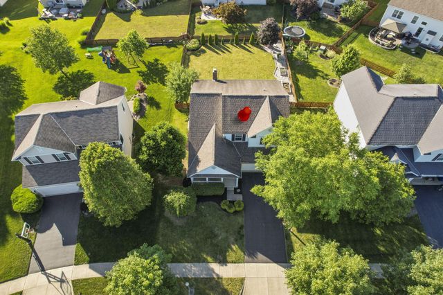 512 Apple Valley Circle, Delaware, OH 43015