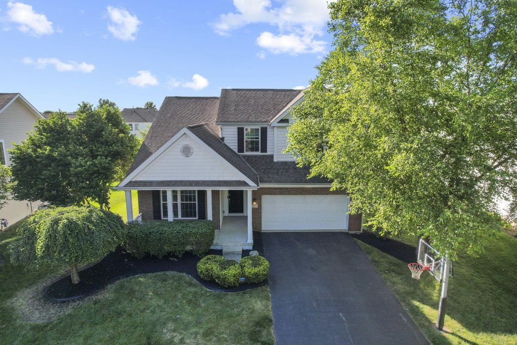 512 Apple Valley Circle, Delaware, OH 43015
