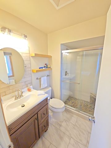 2041 E Gaisor Drive, Crete, IL 60417