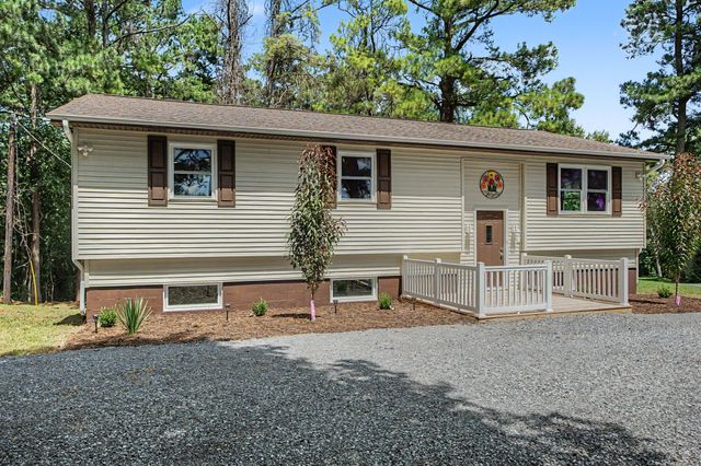 1165 Bleich Rd, Paducah, KY 42003