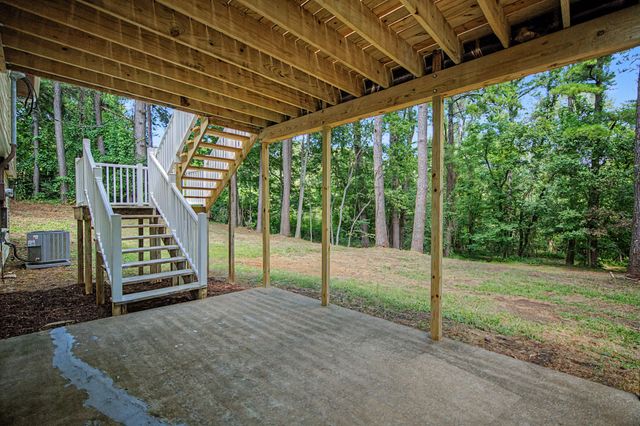 1165 Bleich Rd, Paducah, KY 42003
