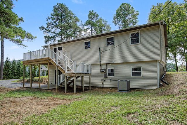 1165 Bleich Rd, Paducah, KY 42003