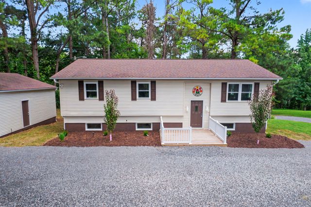 1165 Bleich Rd, Paducah, KY 42003