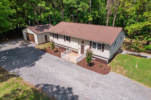 1165 Bleich Rd, Paducah, KY 42003