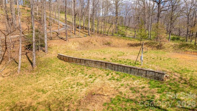 90 Last Coyote Trail, Canton, NC 28716