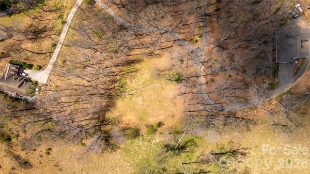 90 Last Coyote Trail, Canton, NC 28716