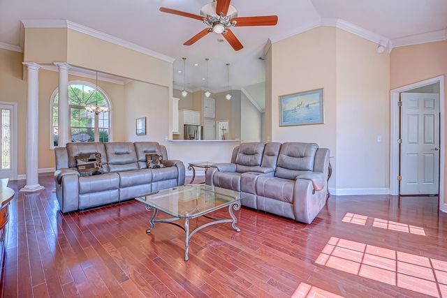 1022 Dublin Dr., Conway, SC 29526