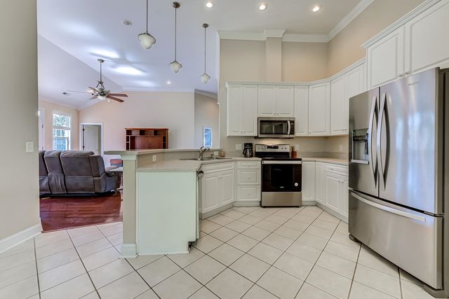 1022 Dublin Dr., Conway, SC 29526