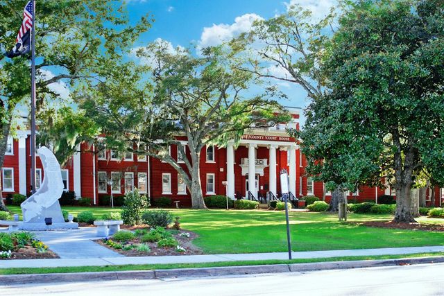1022 Dublin Dr., Conway, SC 29526